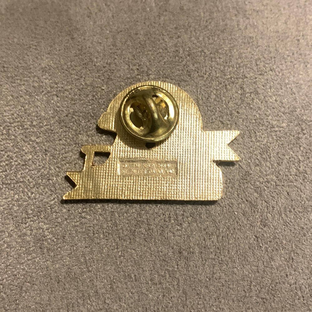 Vintage Minnesota Vikings pin - Picture 2 of 2